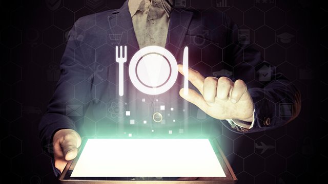 بررسی-تکنولوژی-و-بهبود-خدمات-رستوران